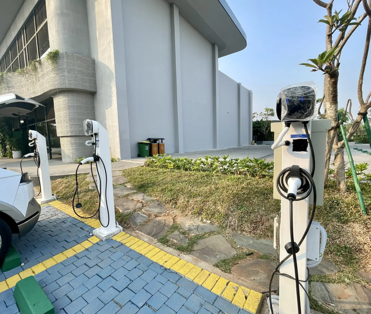 Forestine AC Charging Station - Image 1